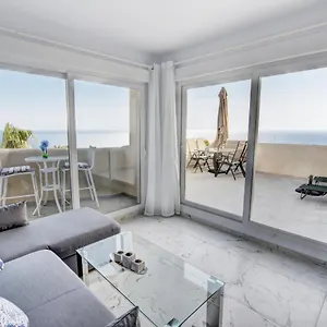 https://bil-bil-cg-benal-beach-apartment.1costadelsol.com